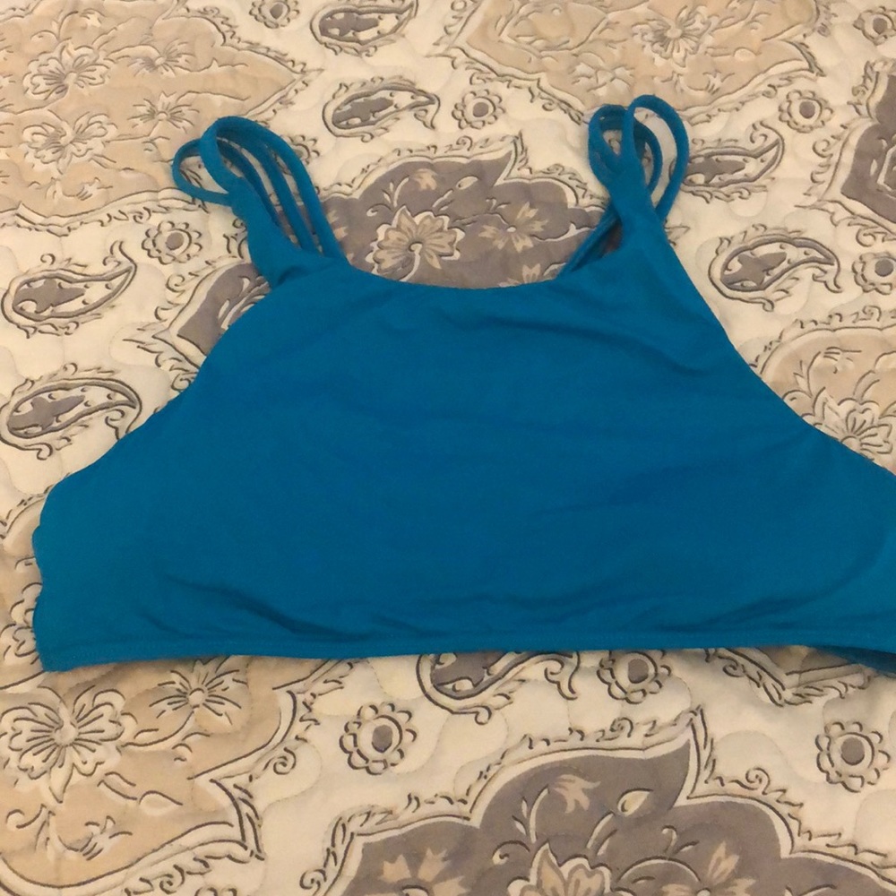 Roxy sporty swim top